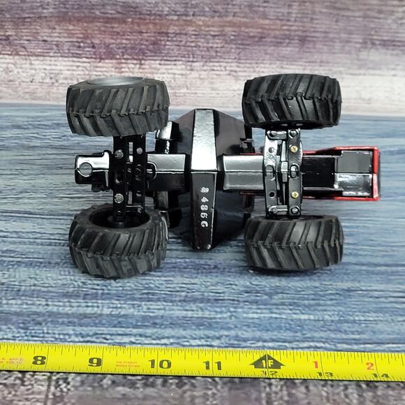 Vintage Ertl 1/32 scale Case IH 4894 4wd die-cast tractor red/black - Picture 8 of 8